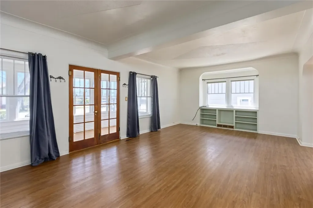 416 N Crawford Avenue Hardin MT 59034