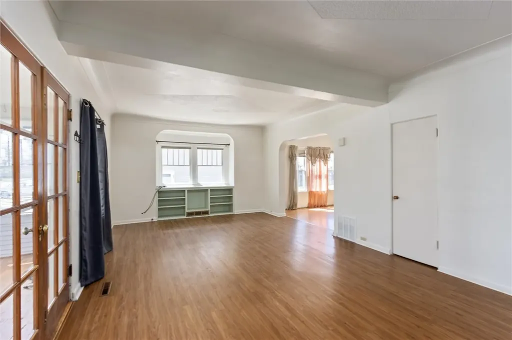 416 N Crawford Avenue Hardin MT 59034