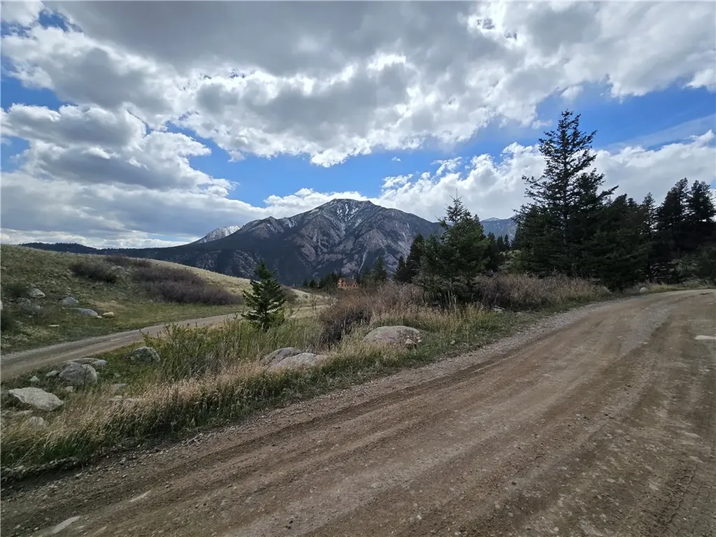 Lot 125 Rocky Trail Nye MT 59061