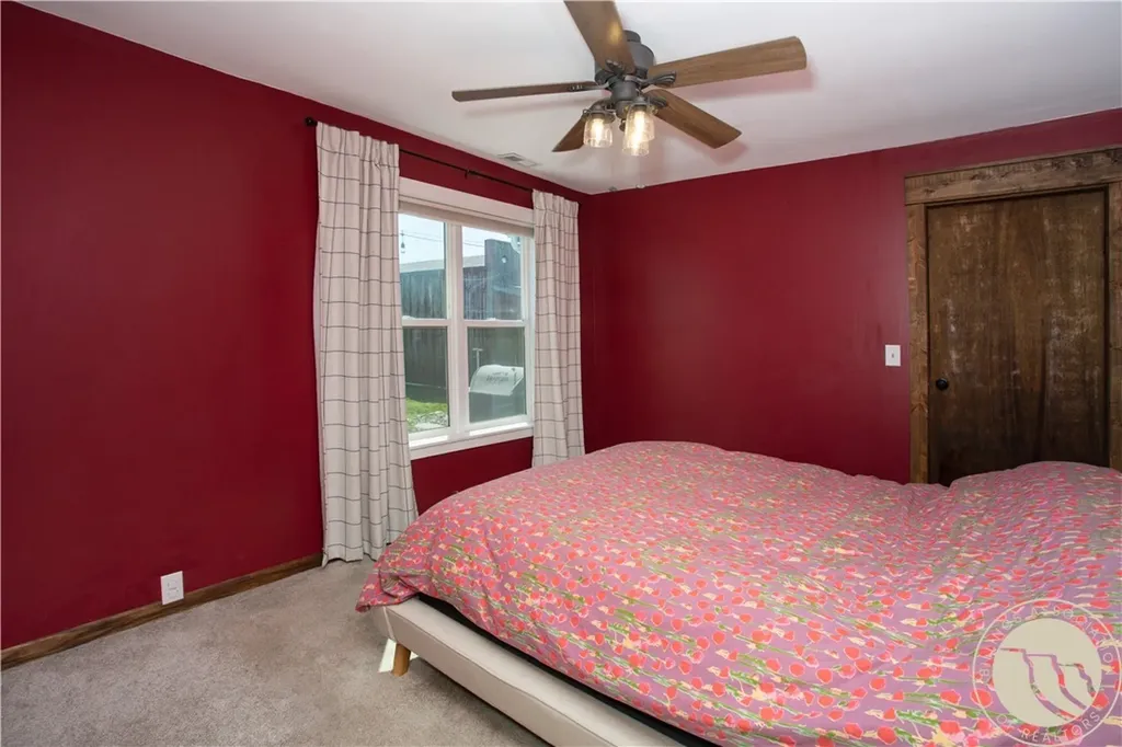 1407 N Custer Avenue Hardin MT 59034