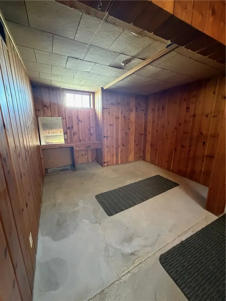 507 1st Street SE Harlowton MT 59036