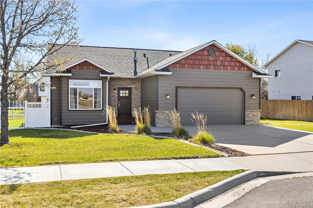 13 S 38th Street W Billings MT 59102