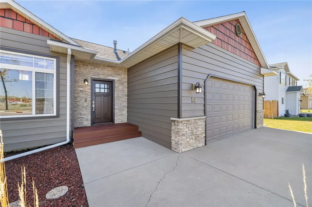 13 S 38th Street W Billings MT 59102