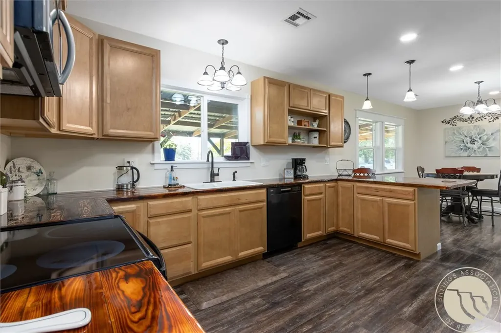 113 First Avenue W Lavina MT 59046