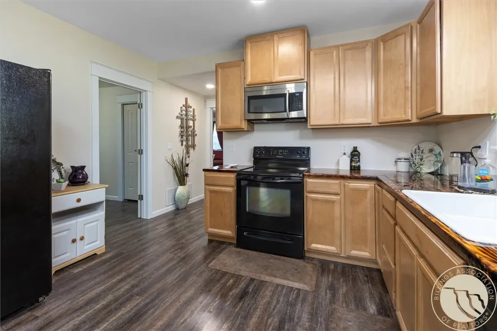113 First Avenue W Lavina MT 59046