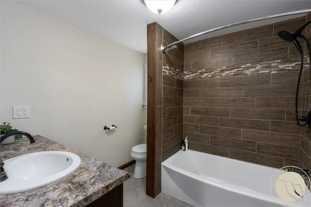 113 First Avenue W Lavina MT 59046