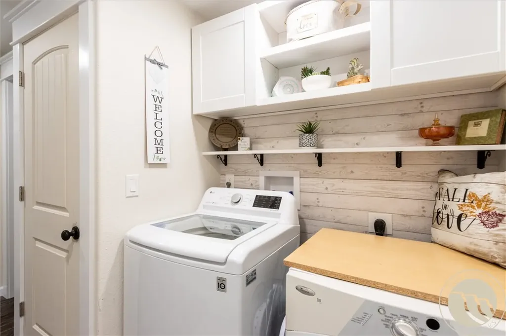 113 First Avenue W Lavina MT 59046