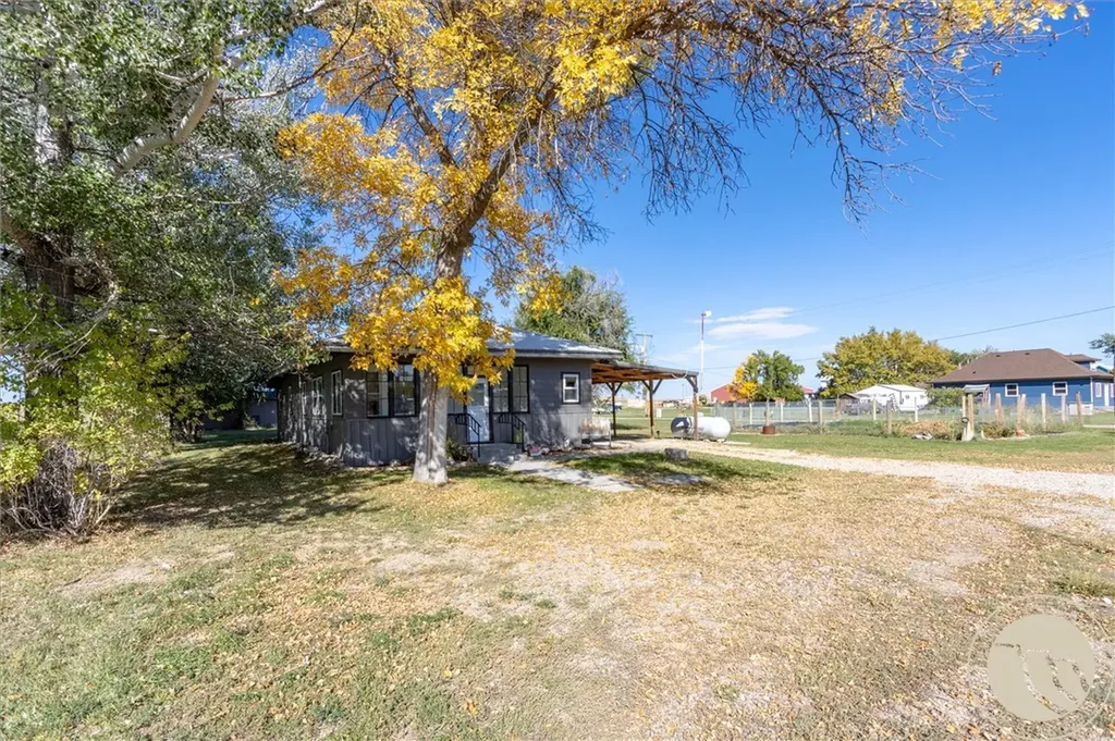 113 First Avenue W Lavina MT 59046