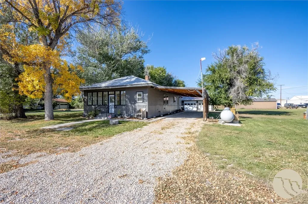 113 First Avenue W Lavina MT 59046