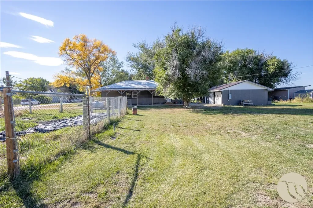 113 First Avenue W Lavina MT 59046