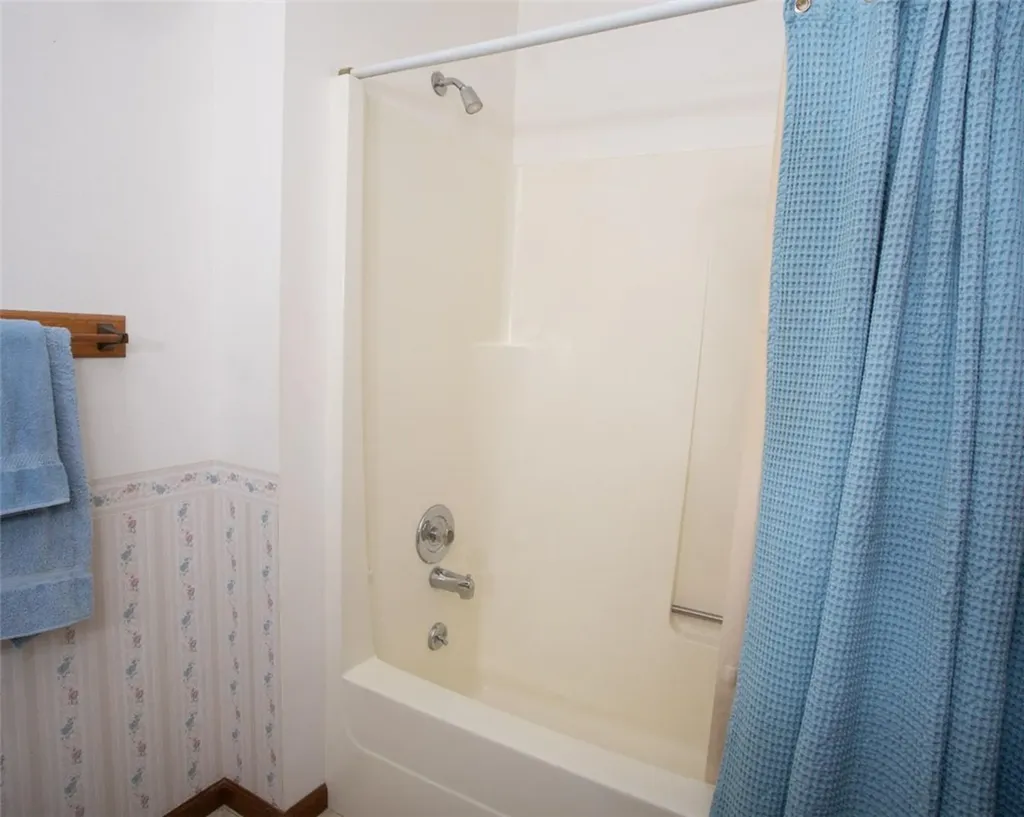 113 White Circle Billings MT 59105