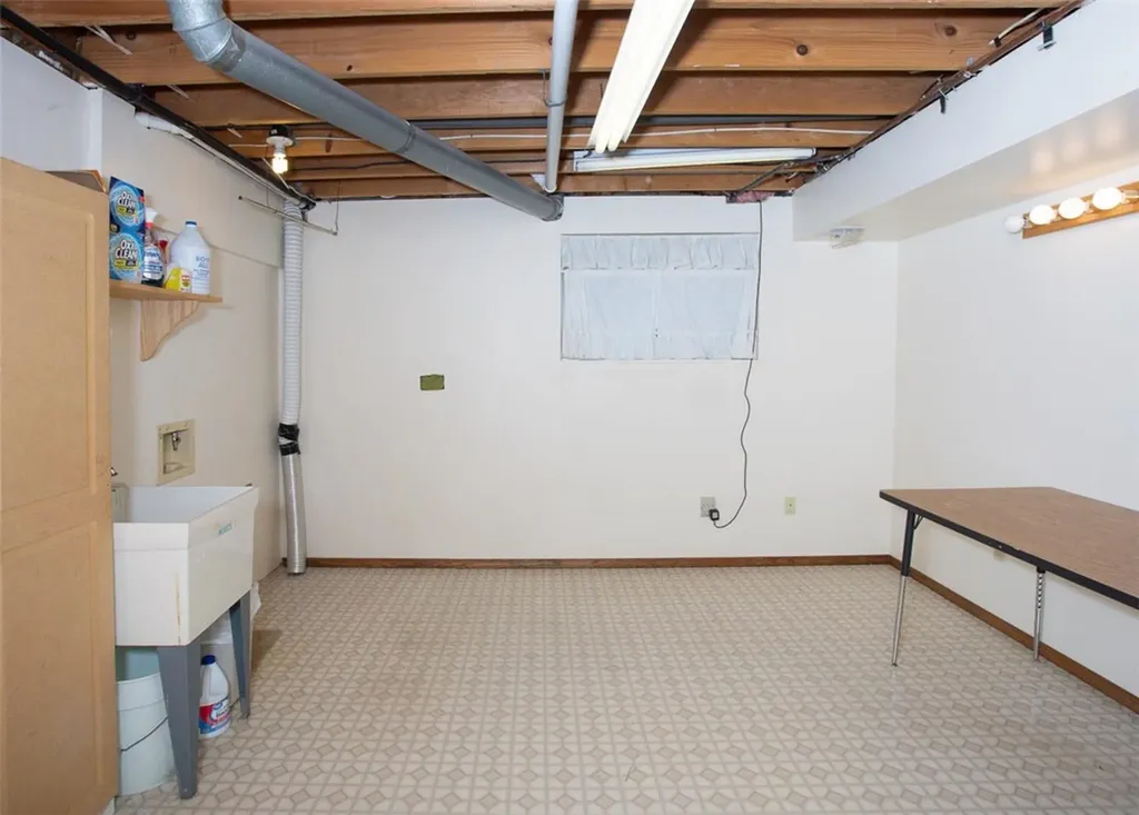 113 White Circle Billings MT 59105
