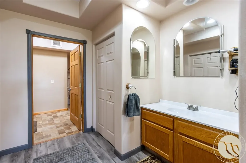 2651 N 16th Road Worden MT 59088