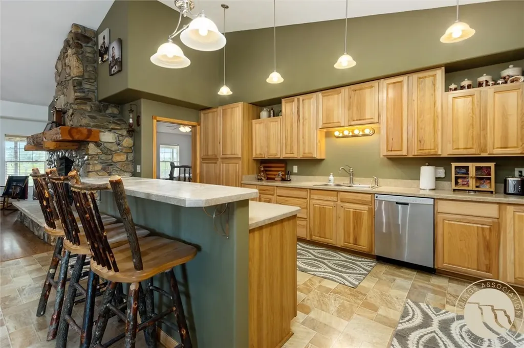 2651 N 16th Road Worden MT 59088