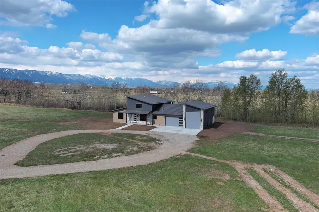 48 Buttercup Drive Roberts MT 59070