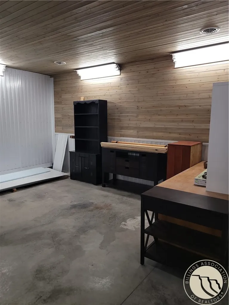 1830 W Maryland Lane Laurel MT 59044