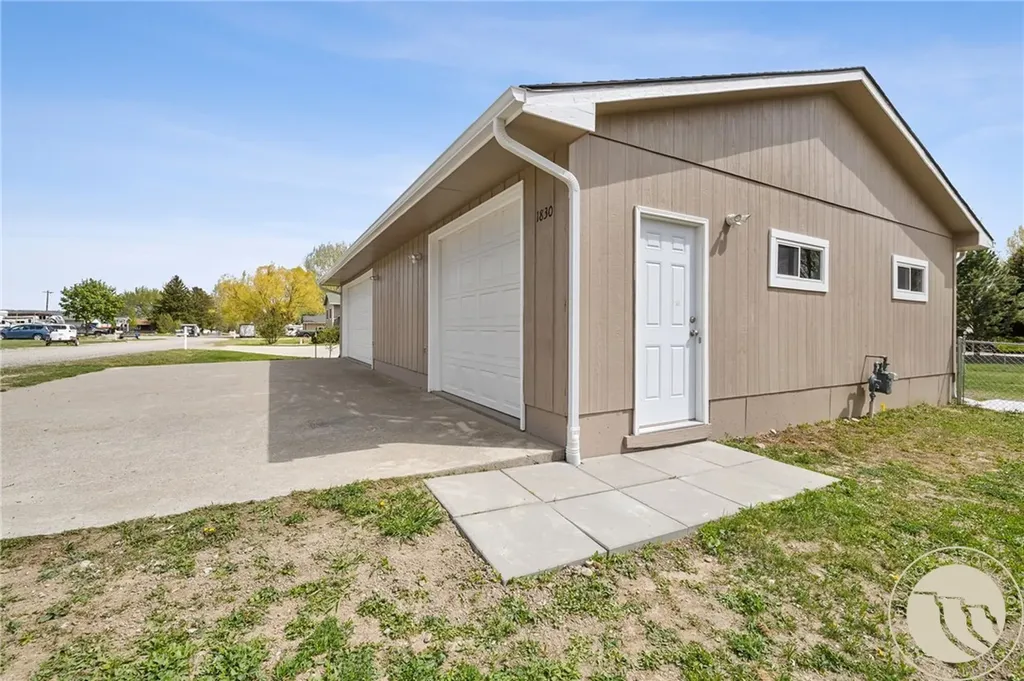 1830 W Maryland Lane Laurel MT 59044