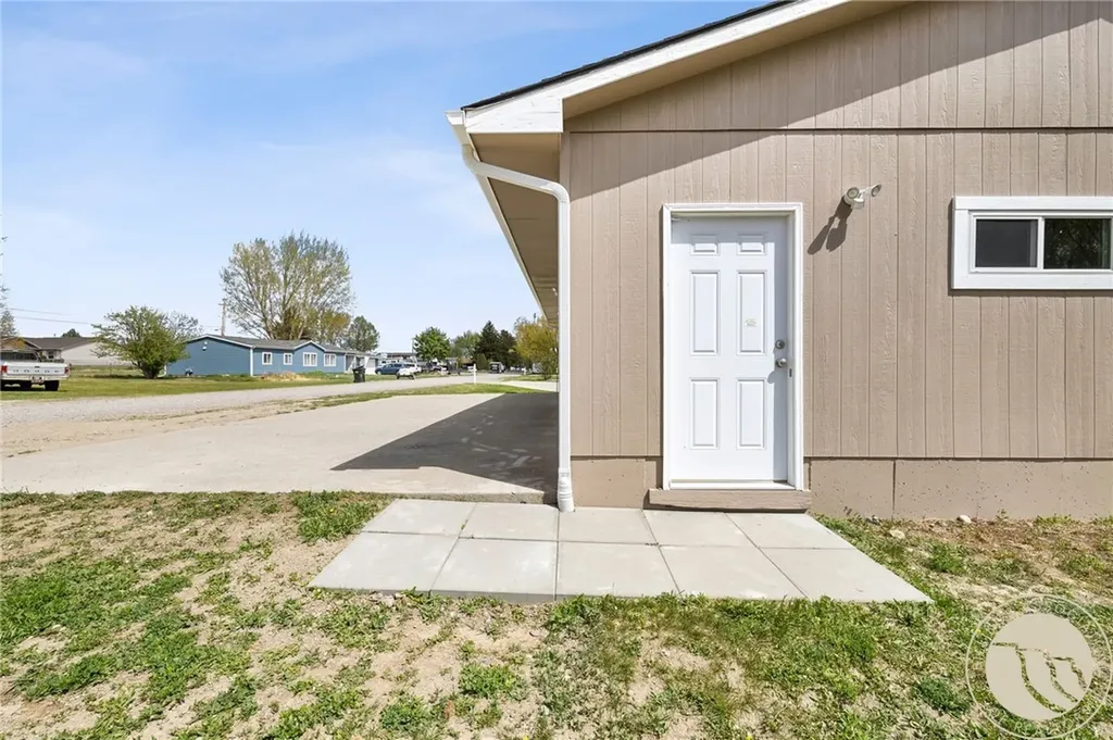 1830 W Maryland Lane Laurel MT 59044