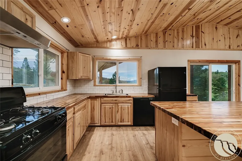 117 Countryman Drive Columbus MT 59019