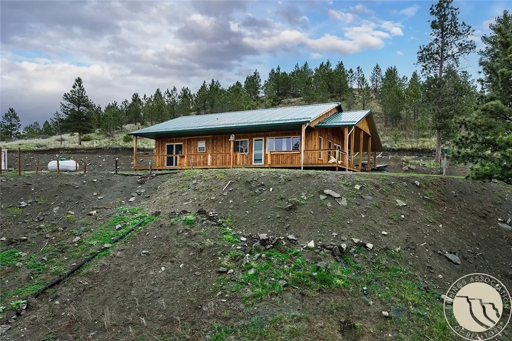 117 Countryman Drive Columbus MT 59019