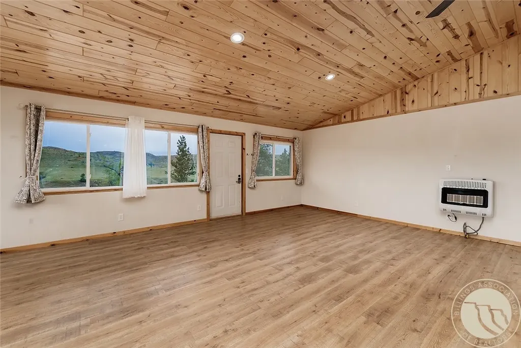 117 Countryman Drive Columbus MT 59019