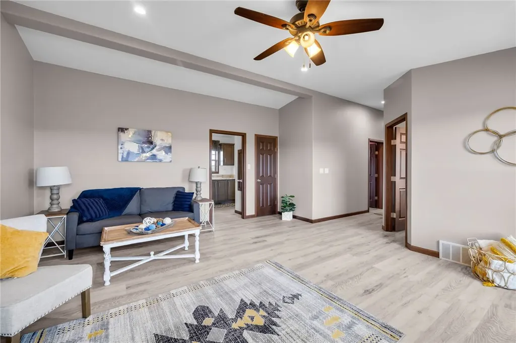 244 S Park City Road Park City MT 59063