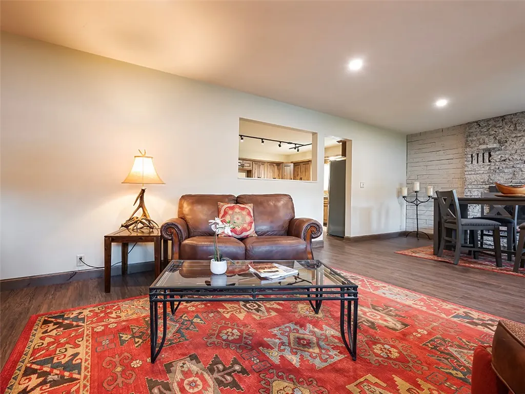20 S Haggin Avenue Red Lodge MT 59068