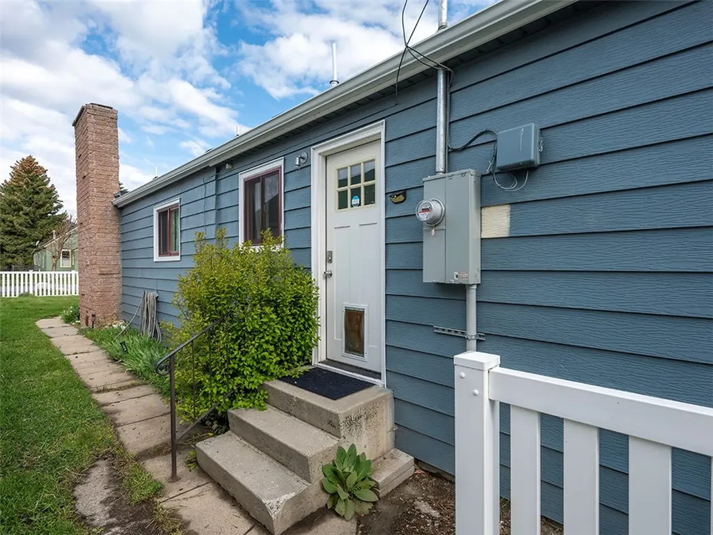 20 S Haggin Avenue Red Lodge MT 59068