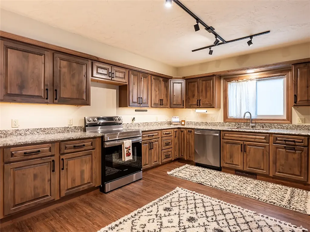 20 S Haggin Avenue Red Lodge MT 59068