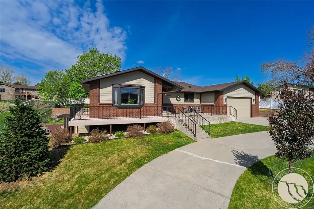 642 Shamrock Lane Billings MT 59105