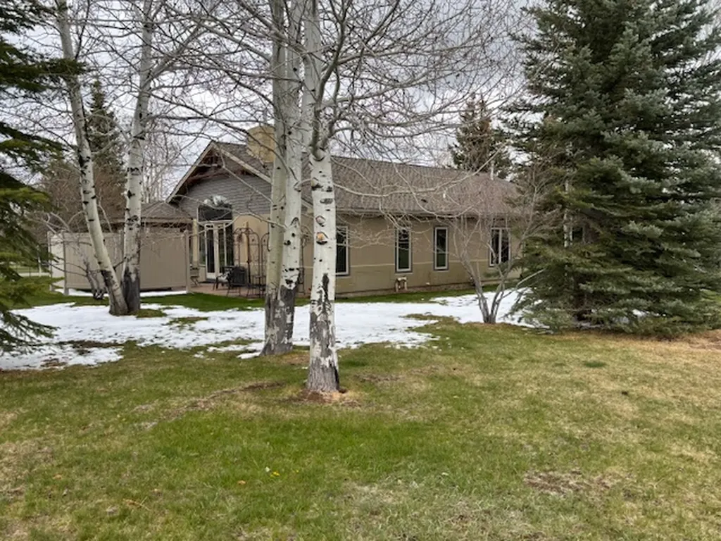 8 Jack Lackey Lane Red Lodge MT 59068