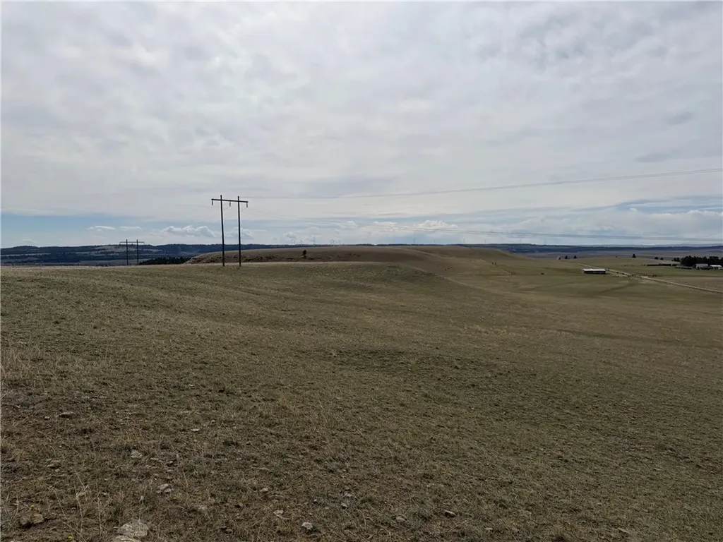 Tract 105 Canal Road Shawmut MT 59078