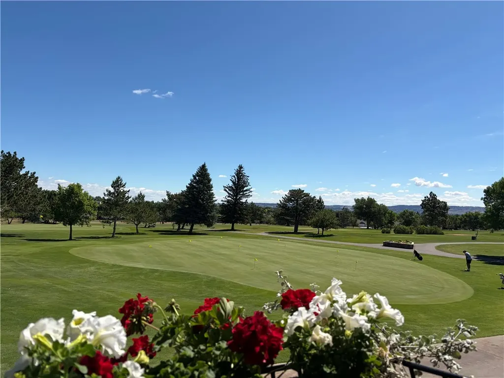 2037 Wentworth Drive Billings MT 59105