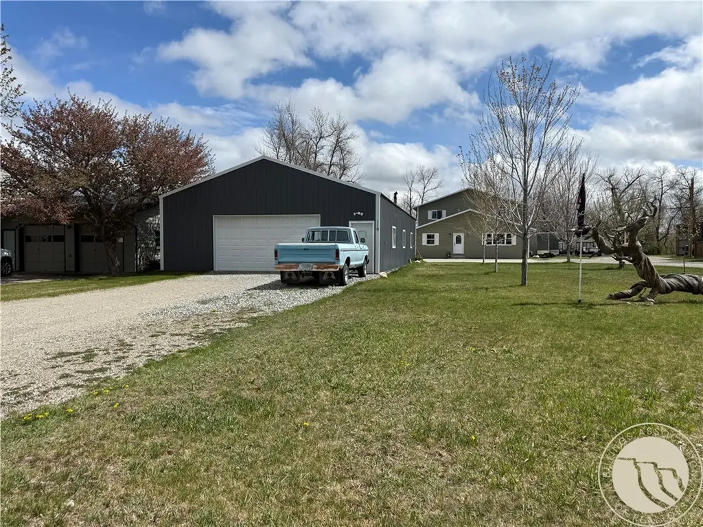 119 E 9th Avenue Big Timber MT 59011