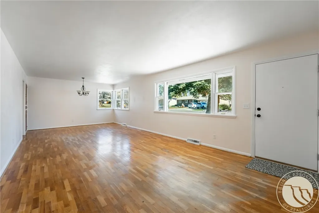 1820 Patricia Lane Billings MT 59102
