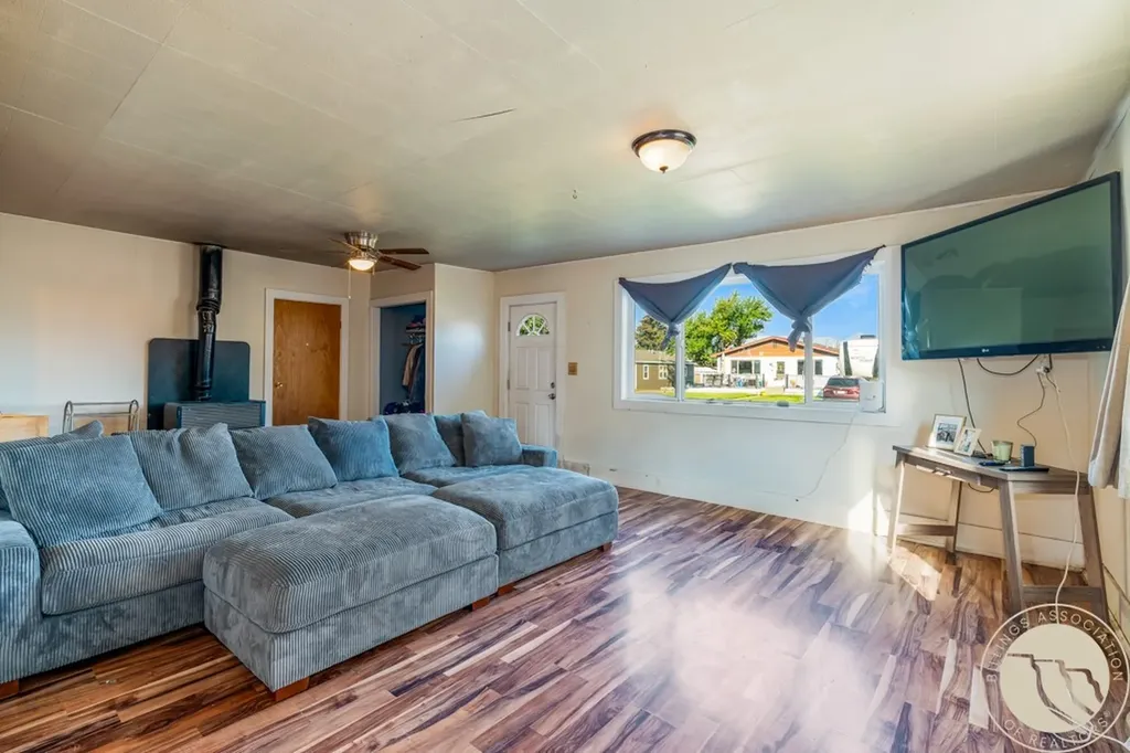 407 W. 2nd Avenue Big Timber MT 59011