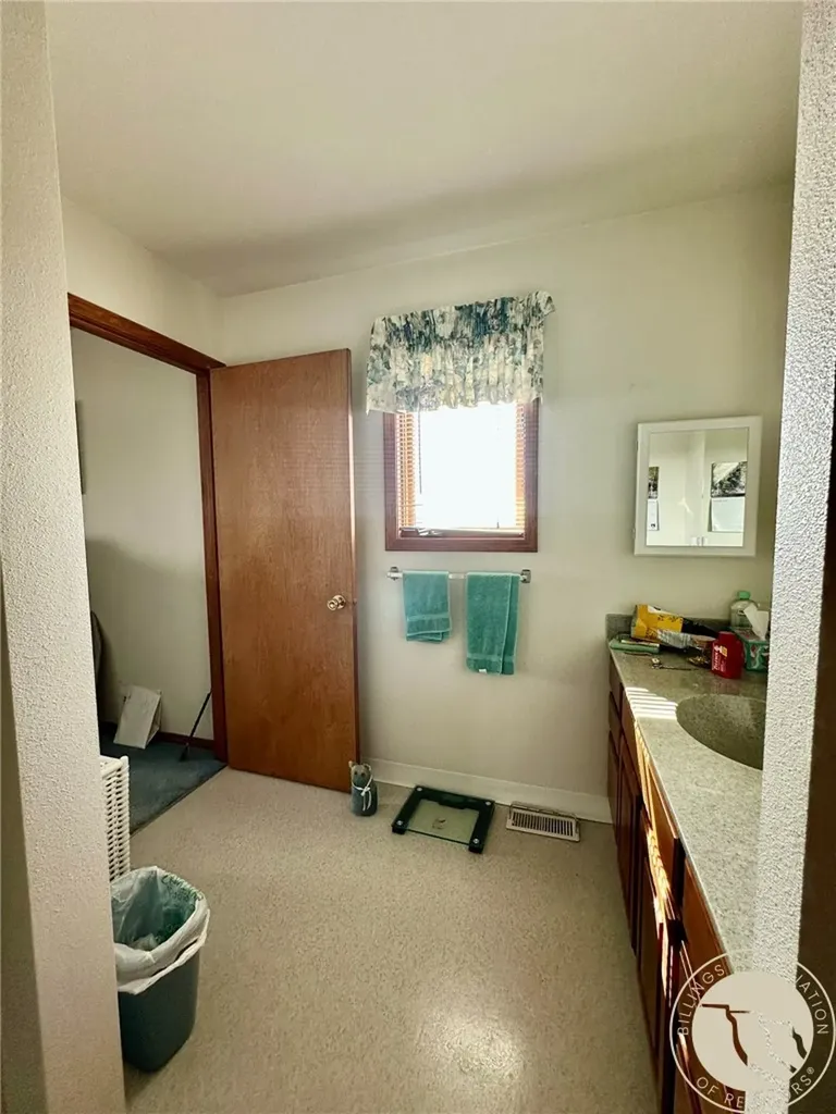 369 Mount Highway 300 Ryegate MT 59074
