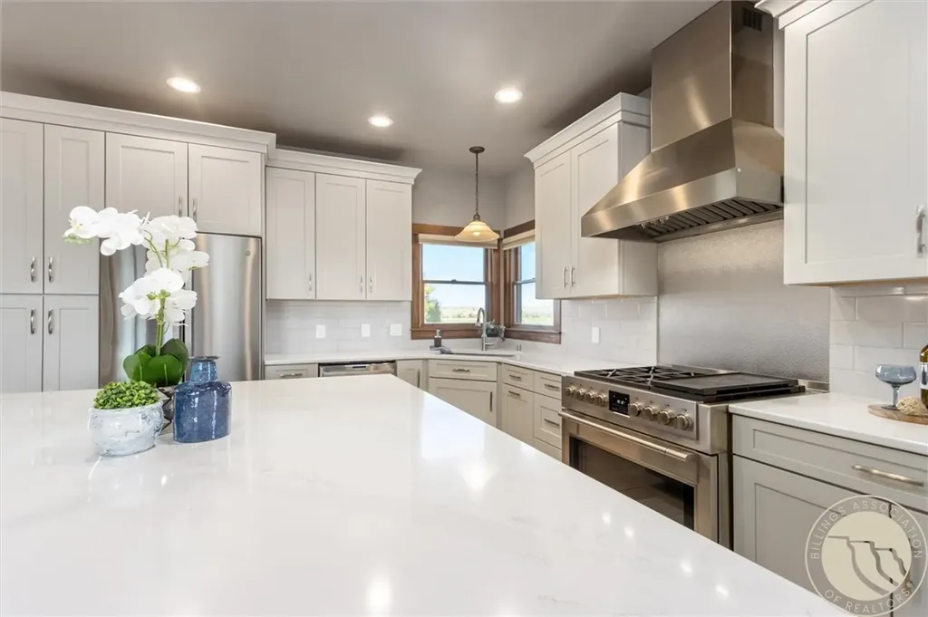 4040 Valley Canyon Ranch Road Molt MT 59057