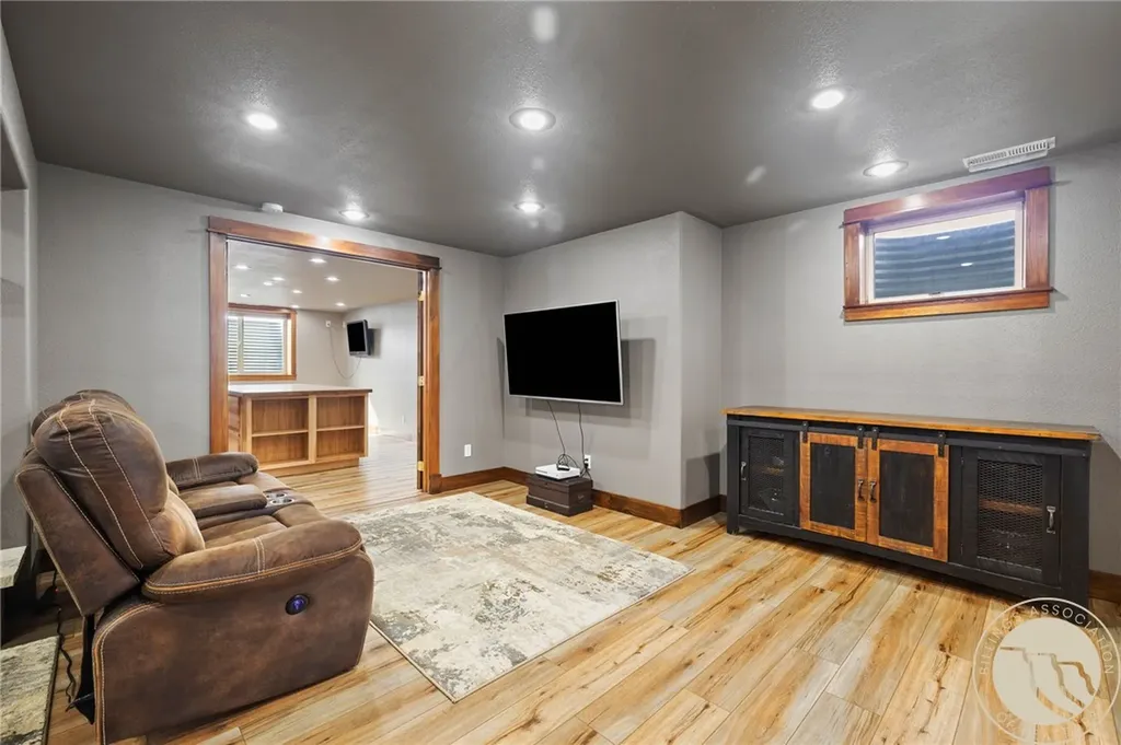 4040 Valley Canyon Ranch Road Molt MT 59057