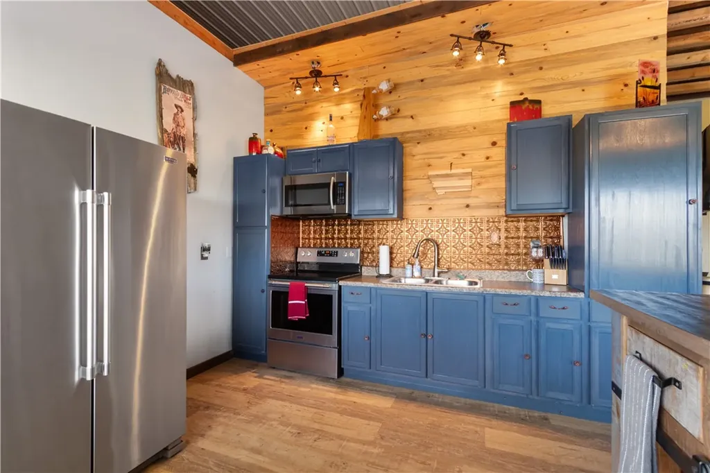 55 Lakeview Drive Roberts MT 59070