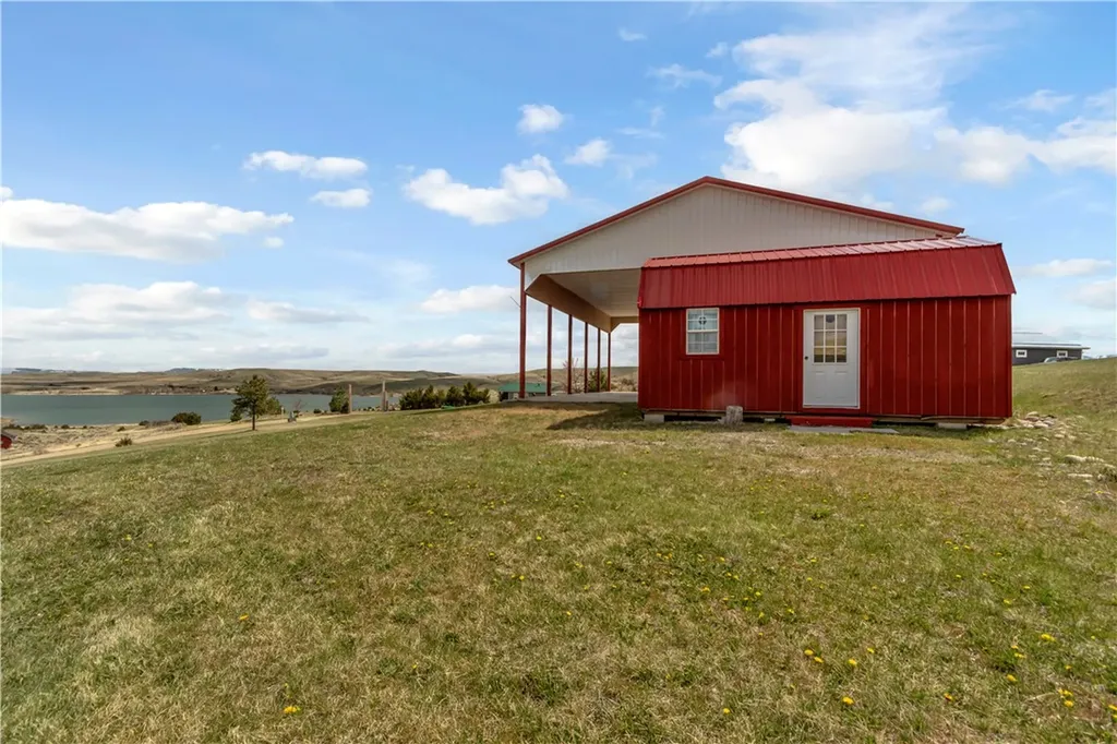 55 Lakeview Drive Roberts MT 59070