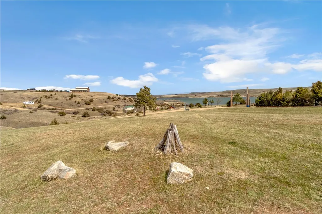 55 Lakeview Drive Roberts MT 59070
