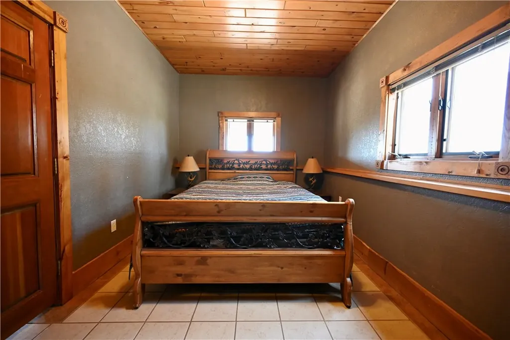 22 Whitetail Lane Columbus MT 59019