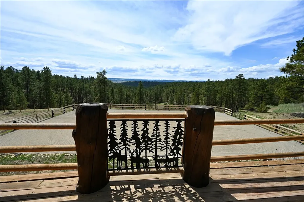 22 Whitetail Lane Columbus MT 59019