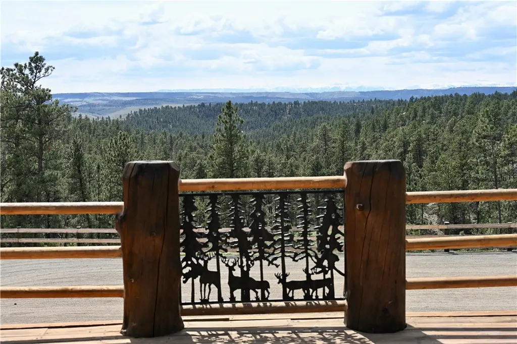 22 Whitetail Lane Columbus MT 59019