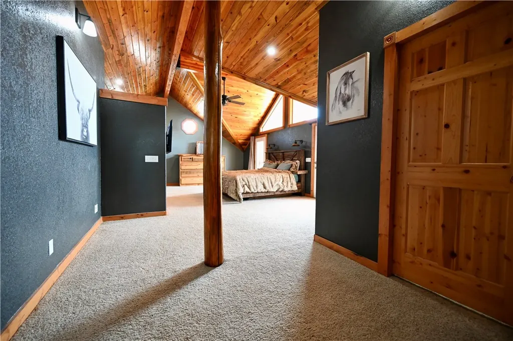 22 Whitetail Lane Columbus MT 59019