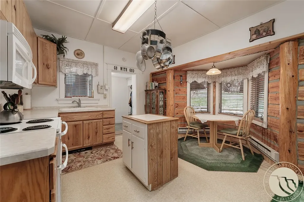 14 Whispering Pines Lane Big Timber MT 59052