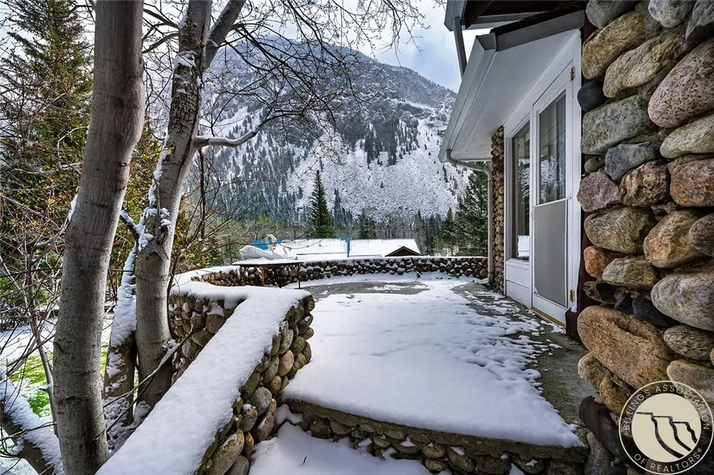 14 Whispering Pines Lane Big Timber MT 59052