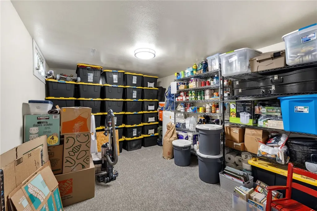 2926 Custer Avenue Billings MT 59102