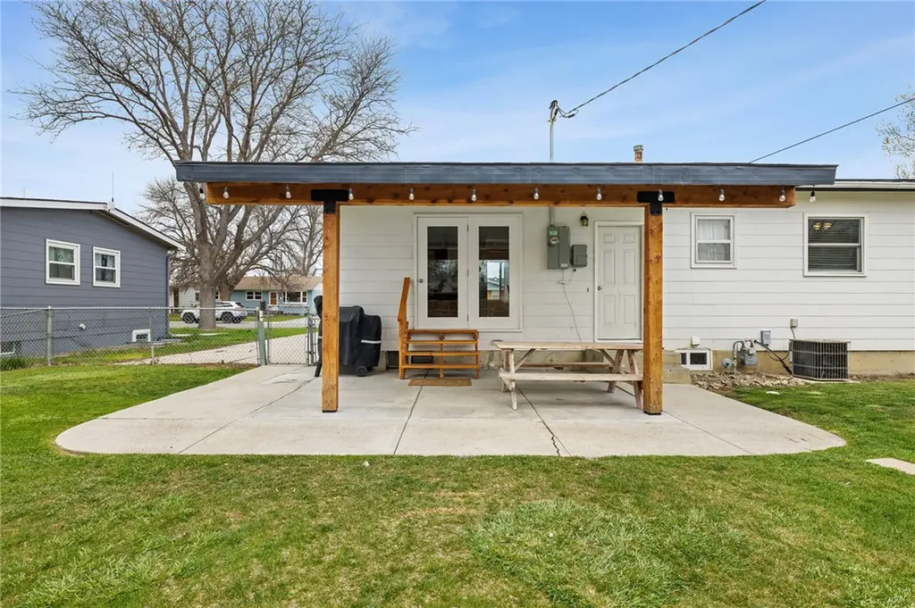 2926 Custer Avenue Billings MT 59102